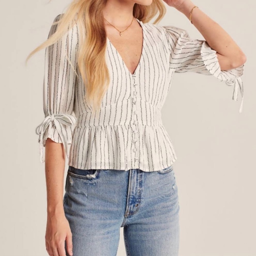 Abercrombie & Fitch A&F Striped Tie Sleeve Peasant Blouse Top Women’s S Small